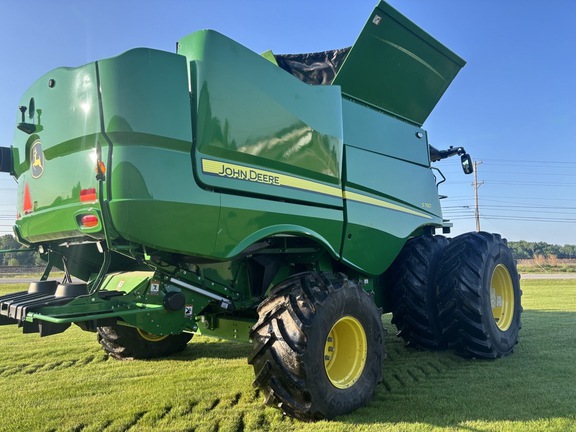 2023 John Deere S780 Combine
