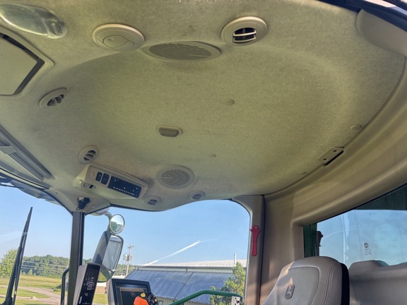 2023 John Deere S780 Combine