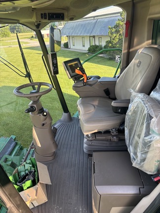 2023 John Deere S780 Combine