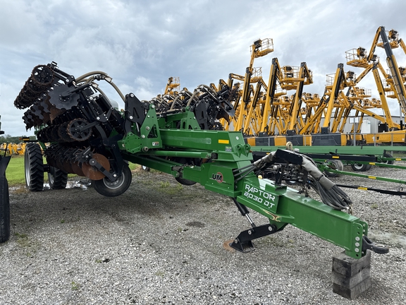 2023 Unverferth 2030DT Strip Till