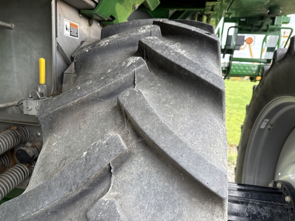 2023 Unverferth 2030DT Strip Till