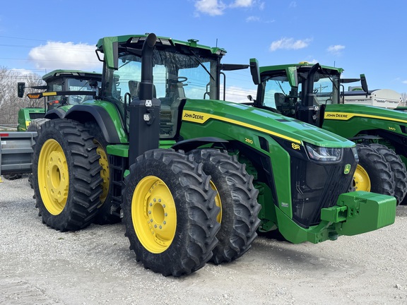 2023 John Deere 8R 280 Tractor