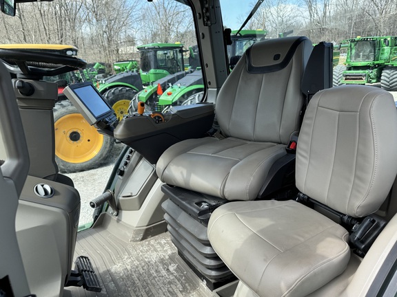 2023 John Deere 8R 280 Tractor