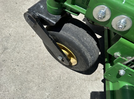 2021 John Deere Z950R Mower/Zero Turn