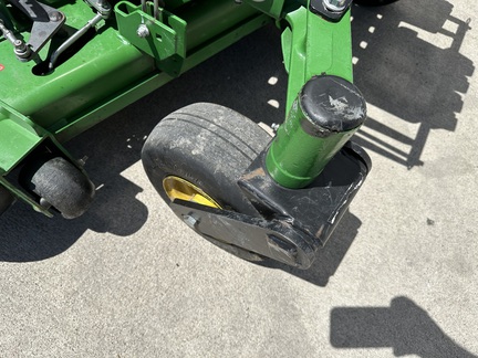 2021 John Deere Z950R Mower/Zero Turn