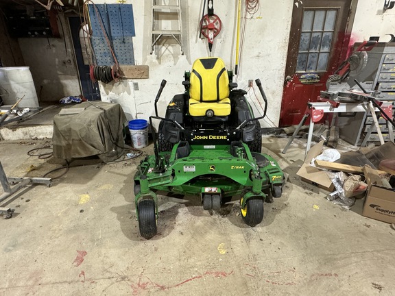 2020 John Deere Z950R Mower/Zero Turn