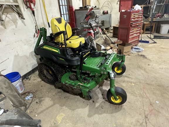 2020 John Deere Z950R Mower/Zero Turn