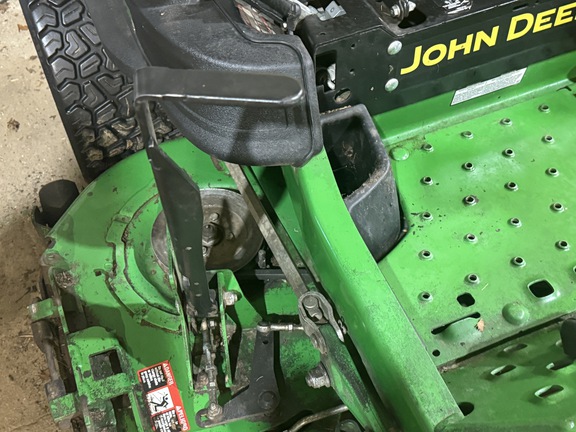 2020 John Deere Z950R Mower/Zero Turn