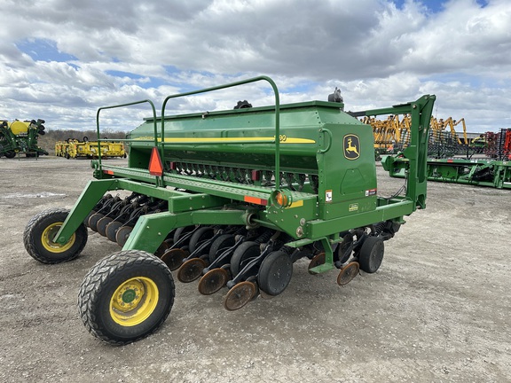 2011 John Deere 1590 Drill