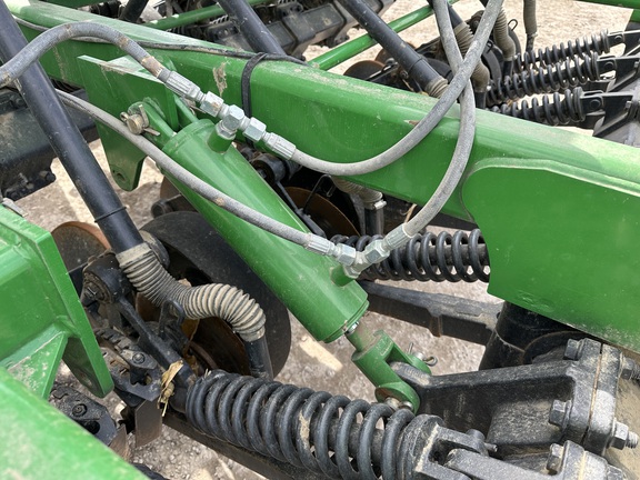 2011 John Deere 1590 Drill