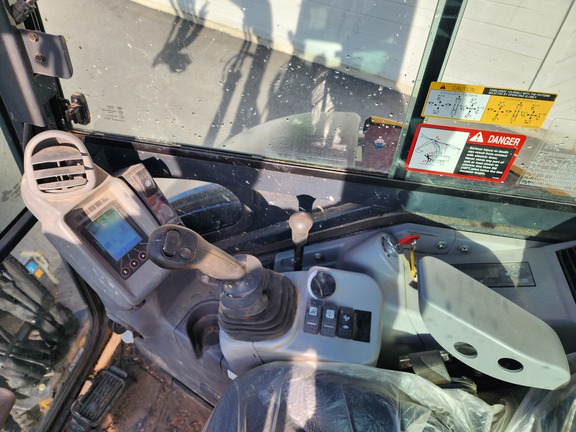 2022 John Deere 35G Excavator Mini