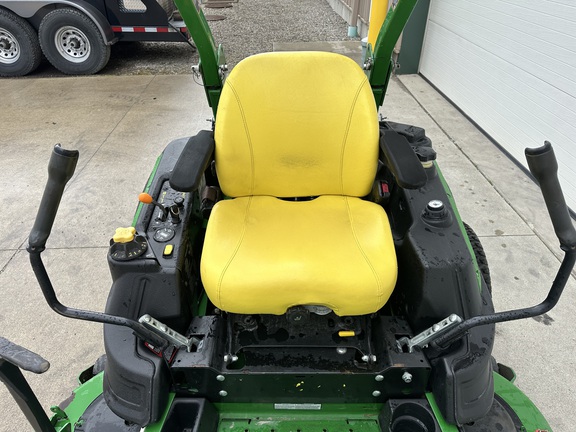 2016 John Deere Z950R Mower/Zero Turn