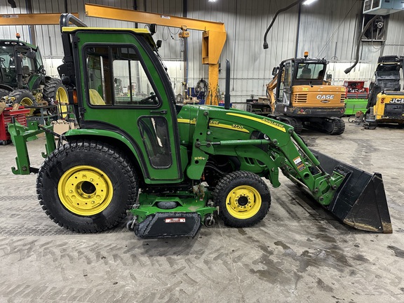 2005 John Deere 3720 Tractor Compact