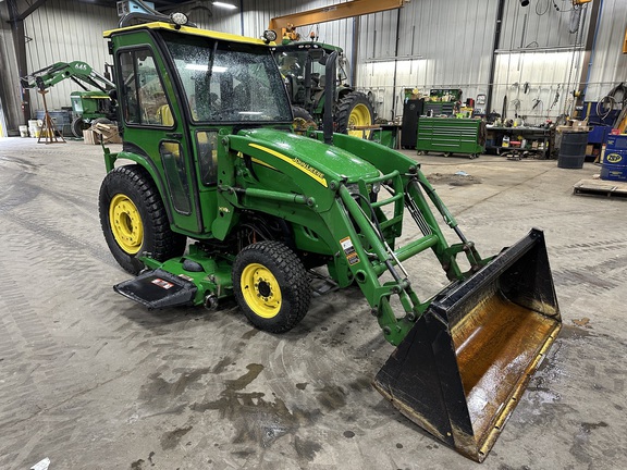 2005 John Deere 3720 Tractor Compact