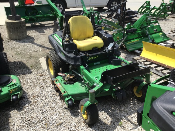 2015 John Deere Z950R Mower/Zero Turn