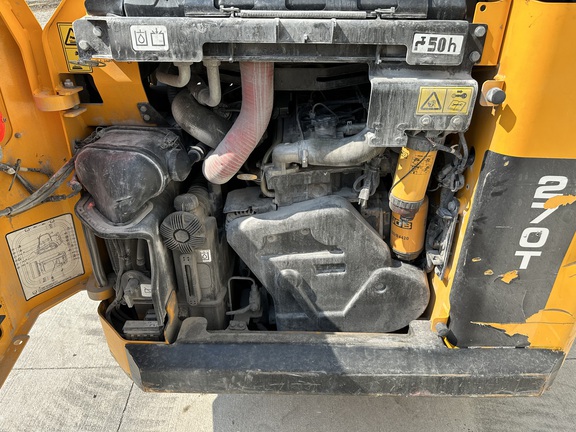 2019 JCB 270T Compact Track Loader