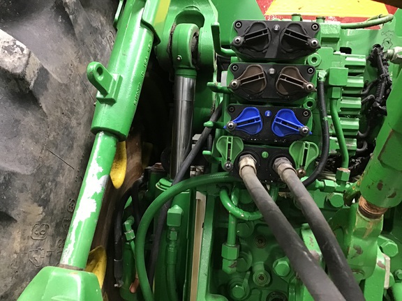 2012 John Deere 7260R Tractor