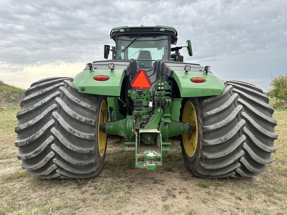 2023 John Deere 9R 640 Tractor 4WD