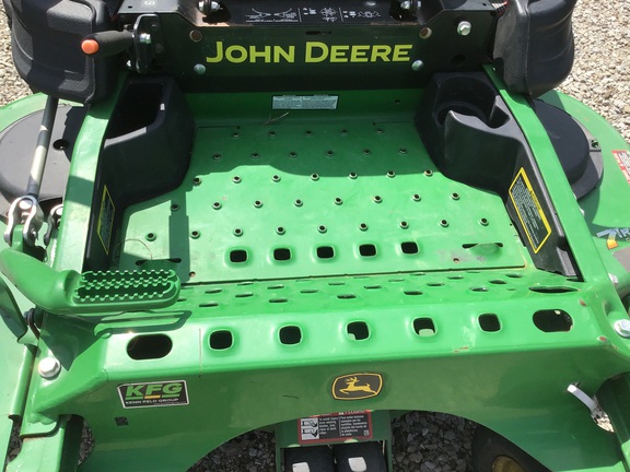 2017 John Deere Z915E Mower/Zero Turn