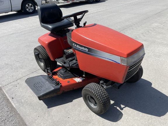 1996 Simplicity Broadmoor 16H Garden Tractor