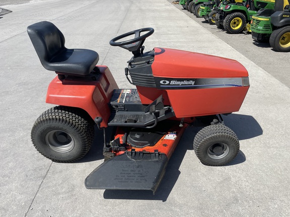 1996 Simplicity Broadmoor 16H Garden Tractor