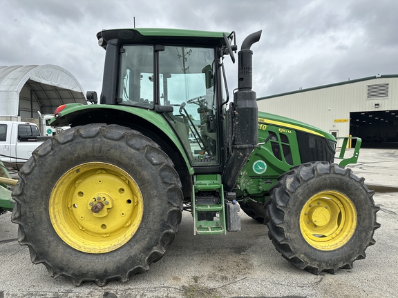 2022 John Deere 6110M Tractor