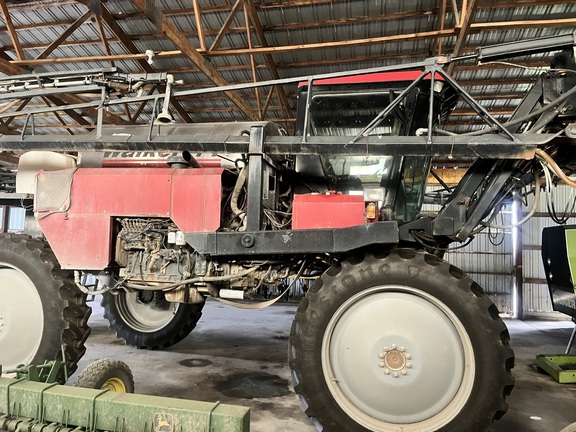 Walker 44 Sprayer/High Clearance