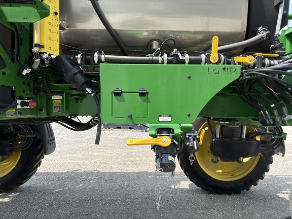 2024 John Deere 410R Sprayer/High Clearance