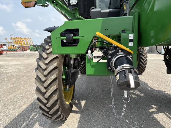2024 John Deere 410R Sprayer/High Clearance