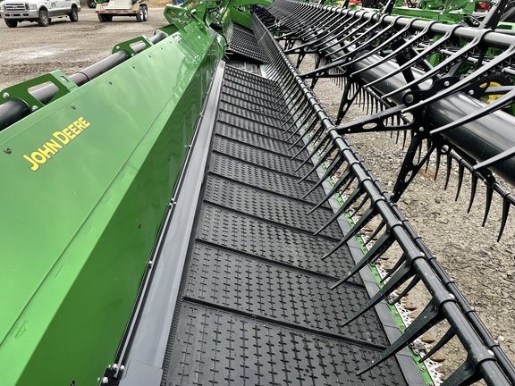 2022 John Deere HD50F Header Combine