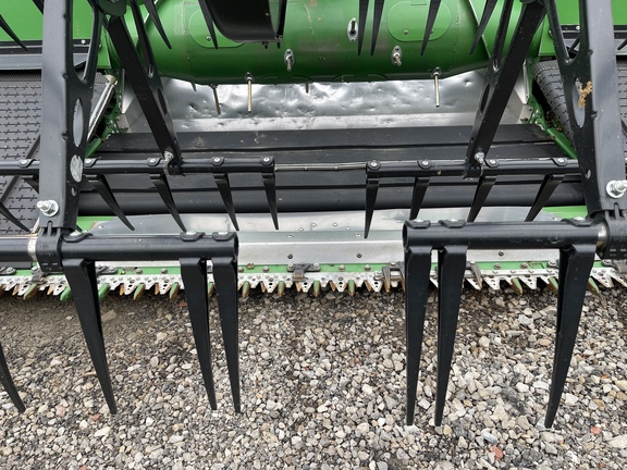 2022 John Deere HD50F Header Combine