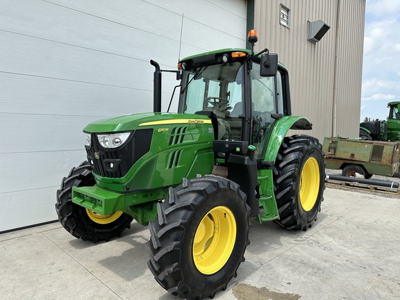 2020 John Deere 6110M Tractor