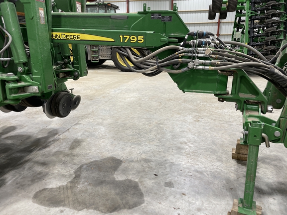 2015 John Deere 1795 Planter