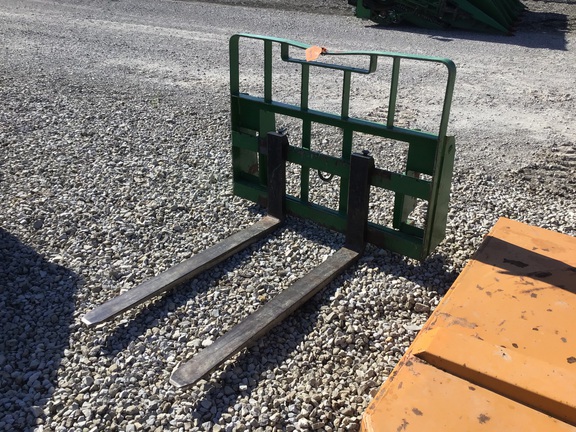 Misc 48" Pallet forks Pallet Fork