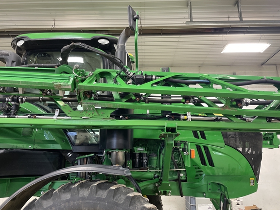 2014 John Deere R4038 Sprayer/High Clearance