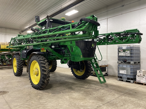 2014 John Deere R4038 Sprayer/High Clearance