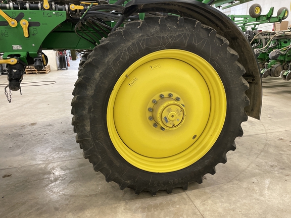 2014 John Deere R4038 Sprayer/High Clearance