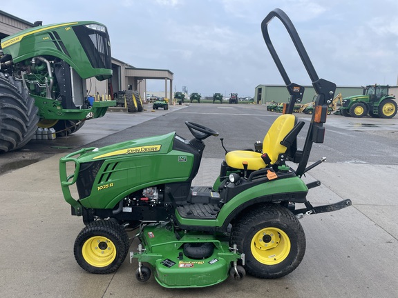 2018 John Deere 1025R Tractor Compact