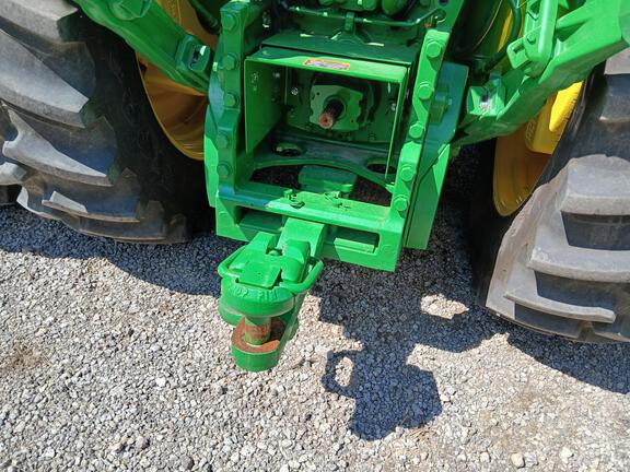 2024 John Deere 8R 250 Tractor