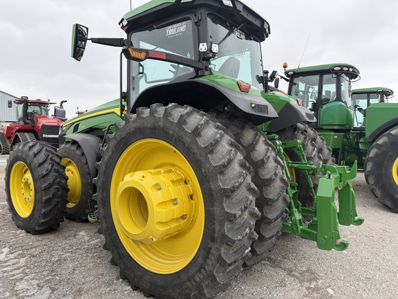 2023 John Deere 8R 370 Tractor