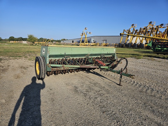 John Deere 8300 Drill