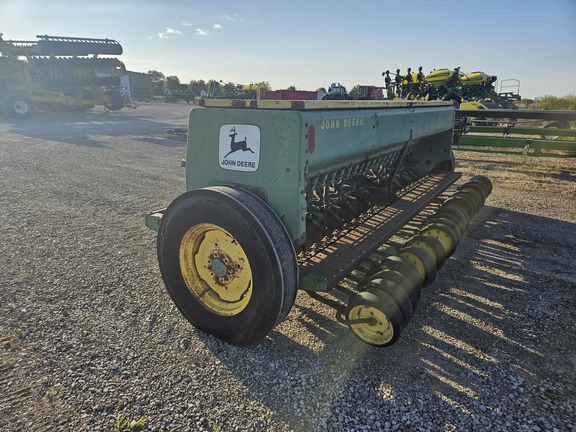 John Deere 8300 Drill