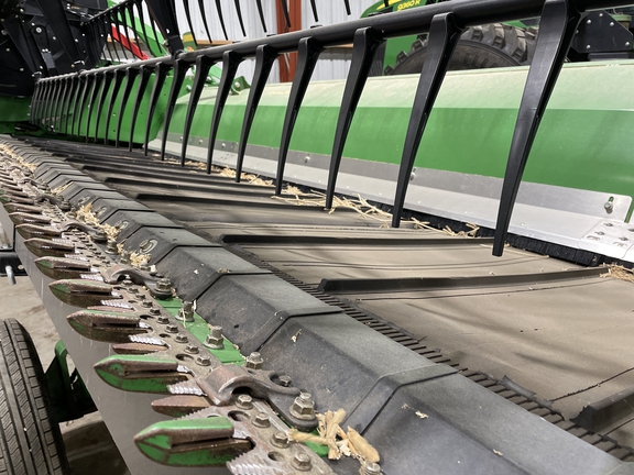 2019 John Deere 745FD Header Combine