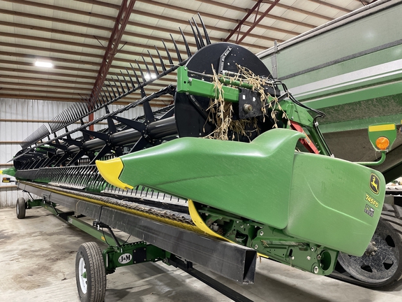 2019 John Deere 745FD Header Combine