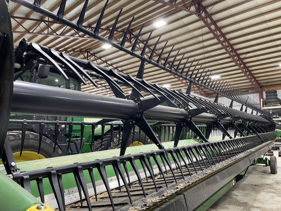 2019 John Deere 745FD Header Combine