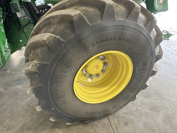 2023 John Deere X9 1100 Combine