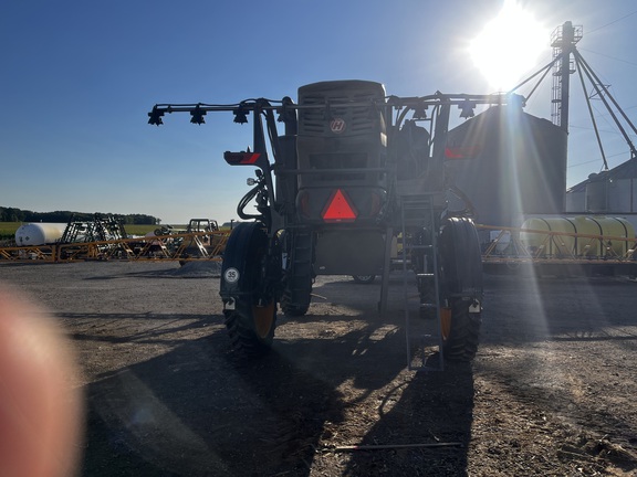 2023 Hagie STS12 Sprayer/High Clearance