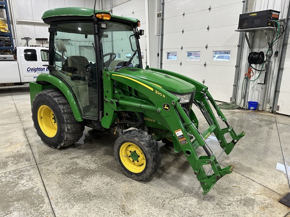 2016 John Deere 3033R Tractor Compact