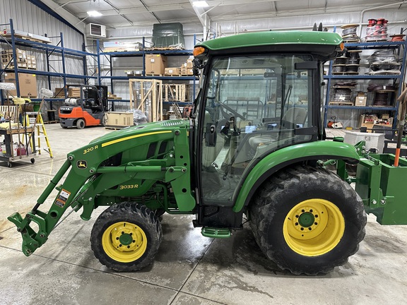 2016 John Deere 3033R Tractor Compact