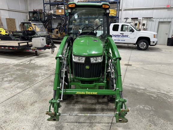 2016 John Deere 3033R Tractor Compact